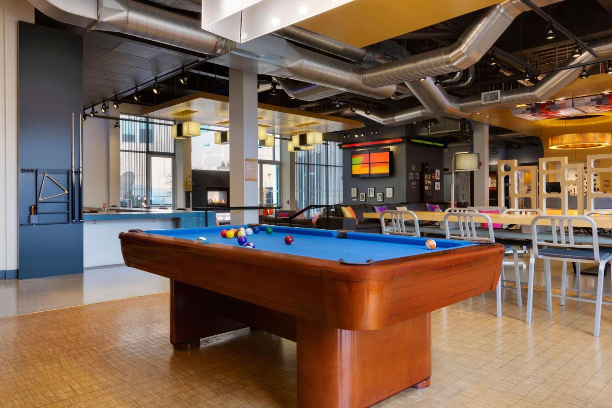 Aloft Hotel Milwaukee Downtown Zewnętrze zdjęcie