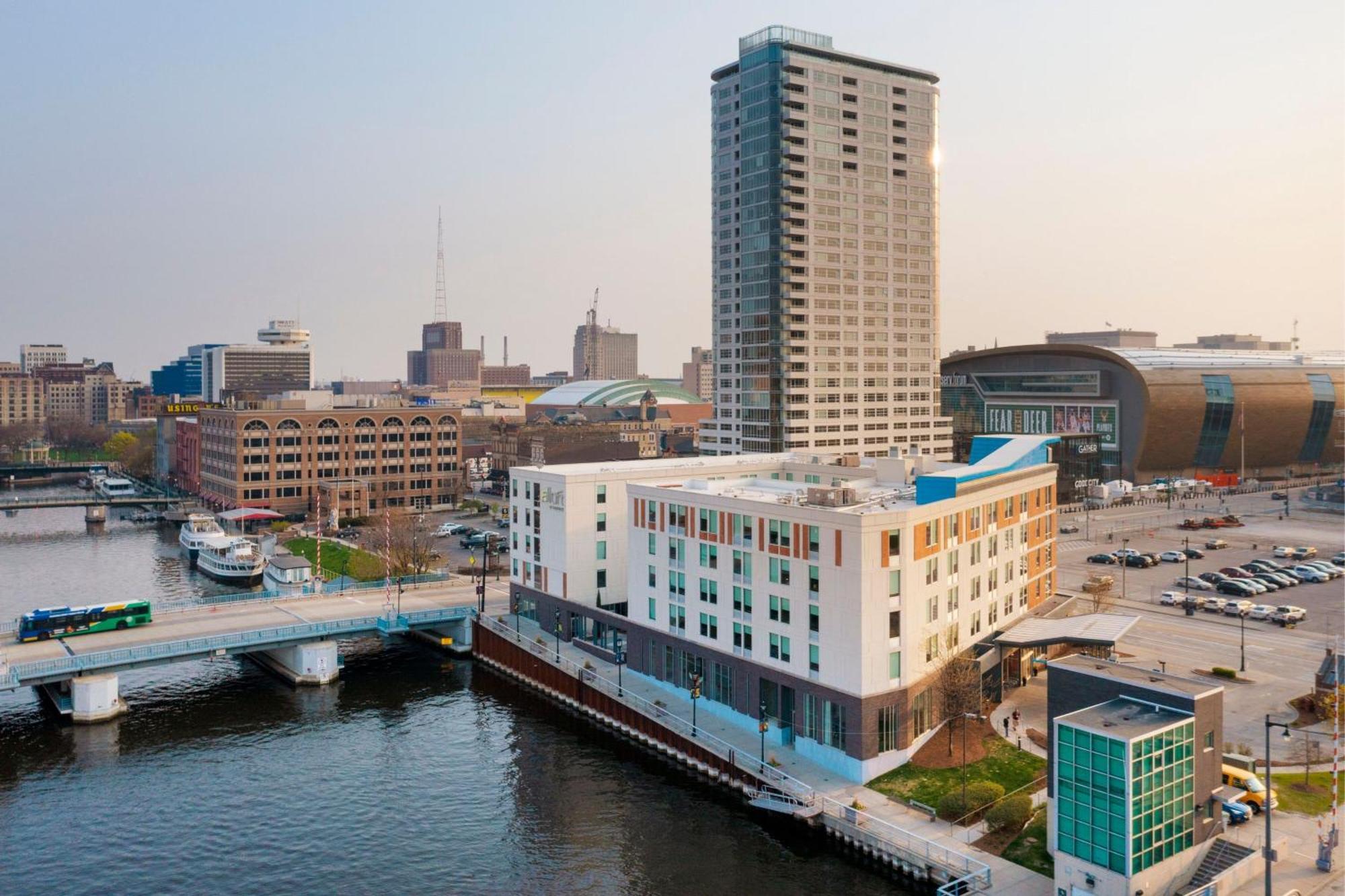Aloft Hotel Milwaukee Downtown Zewnętrze zdjęcie