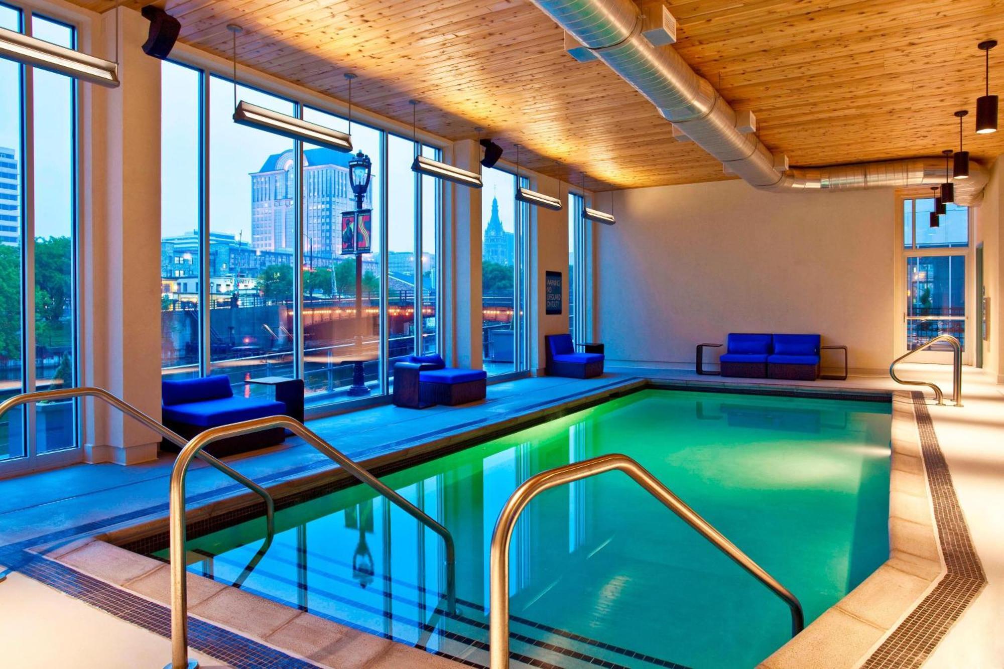 Aloft Hotel Milwaukee Downtown Zewnętrze zdjęcie