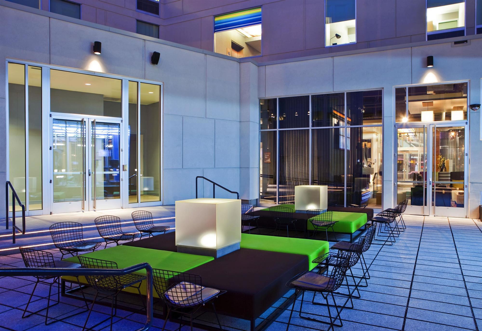 Aloft Hotel Milwaukee Downtown Zewnętrze zdjęcie